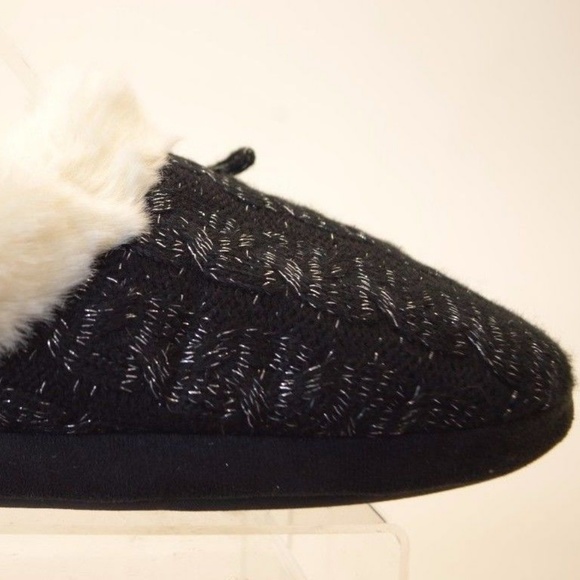 black chinese slippers